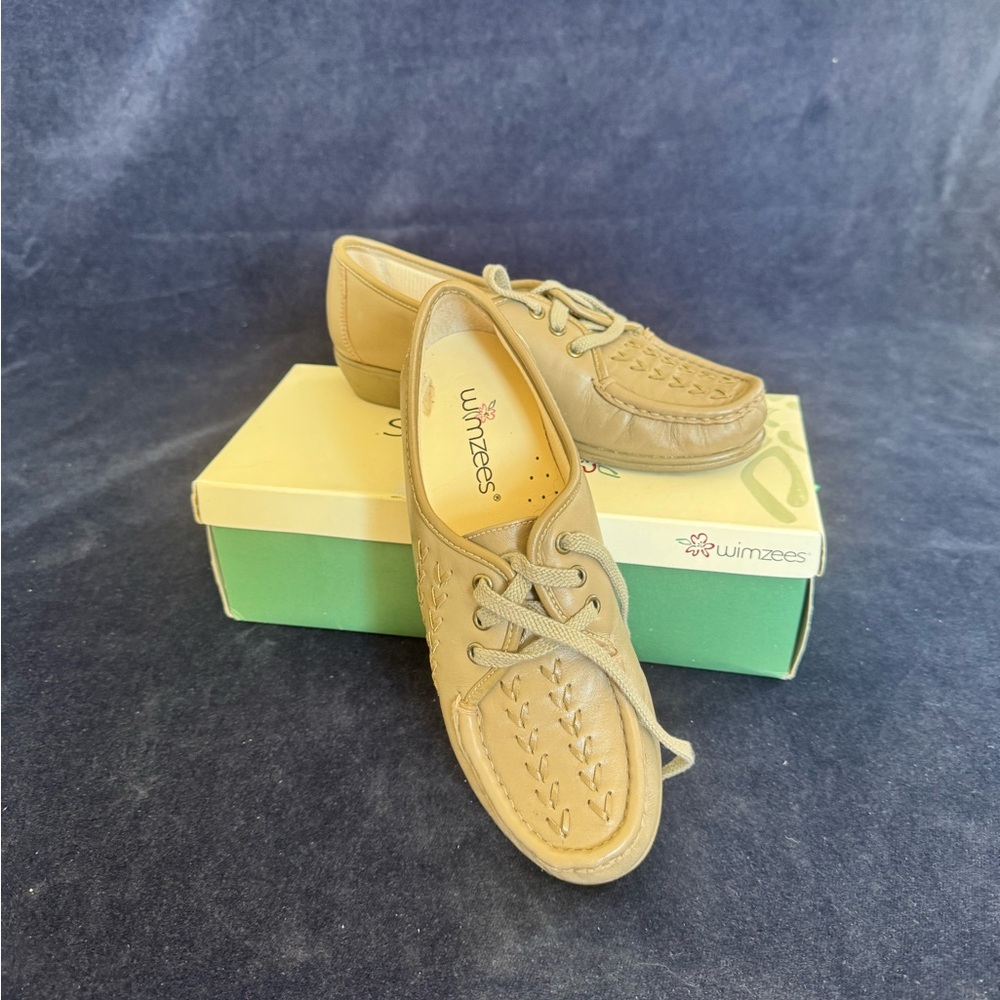 Tan Women's Shoes with lacing detail